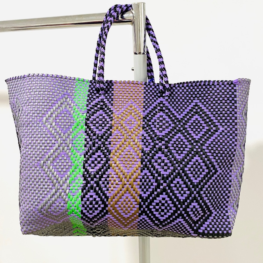 Market Beach Tote Bag